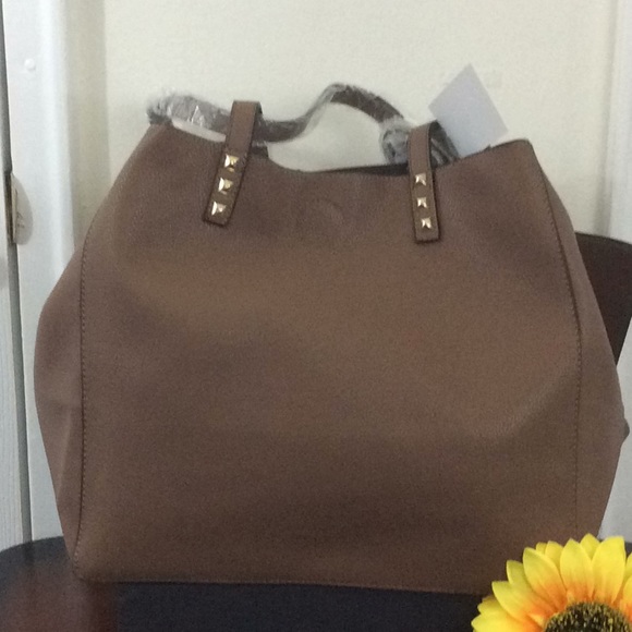 Bohemian Tan Leather 4 Pc Tote Set - Picture 4 of 9
